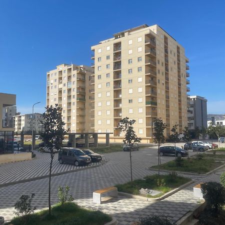 Losi Apartments Sakes Екстериор снимка